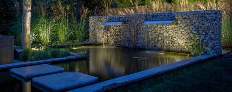 Met de verschillende vormen schanskorven van Gabion-schanskorven kunt u geheel naar wens uw tuin inrichten. 