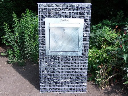 en steenkorven brievenbus; een eyecatcher voor uw tuin! en steenkorven brievenbus; een eyecatcher voor uw tuin!