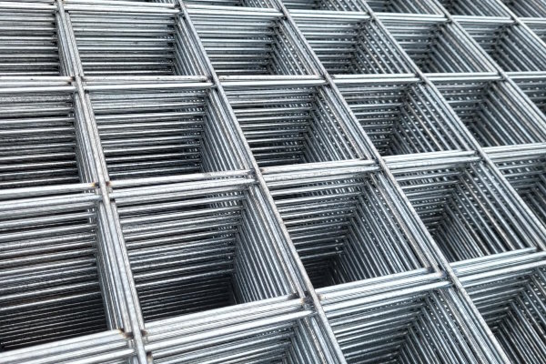 Galfan staalmatten zijn zeer geschikt voor ieder buitenproject. Galfan staalmatten zijn zeer geschikt voor ieder buitenproject.
